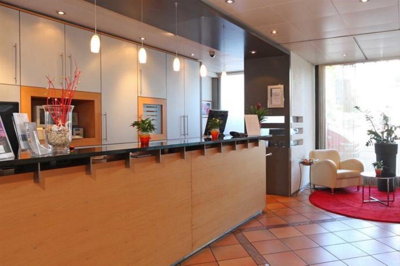 Aarauerhof - Self Check-In Hotel Bagian luar foto