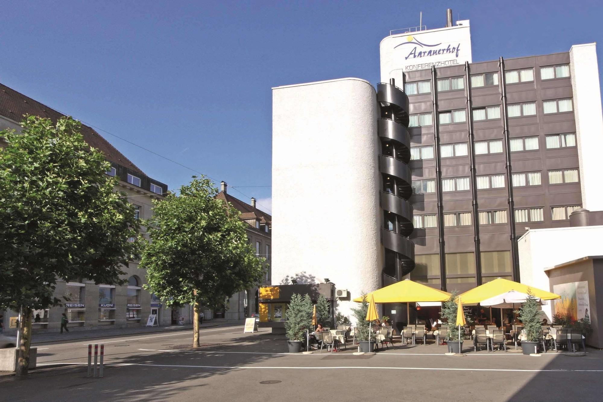 Aarauerhof - Self Check-In Hotel Bagian luar foto